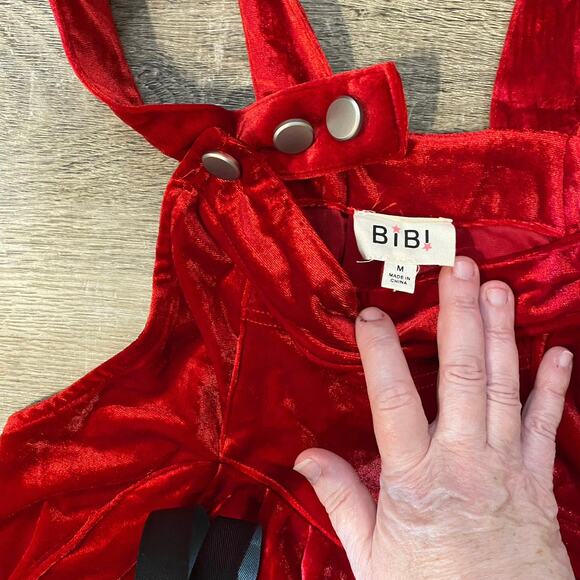 BiBi Red Velvet Wide Leg Overalls Jumpsuit Adjustable Straps Size Medium boho - Picture 3 of 6